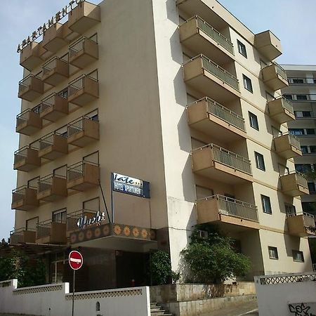 Hotel Apartamento Iate Portimão Exteriör bild
