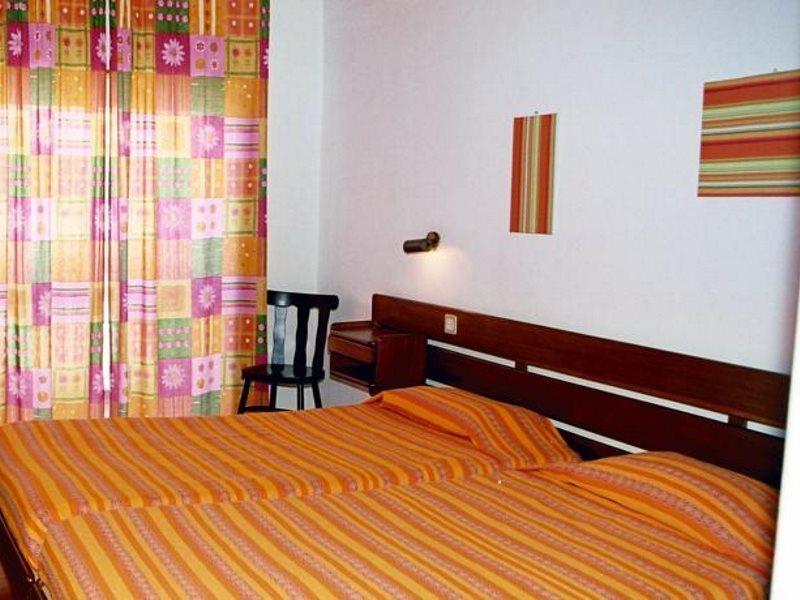 Hotel Apartamento Iate Portimão Exteriör bild