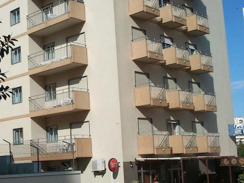 Hotel Apartamento Iate Portimão Exteriör bild