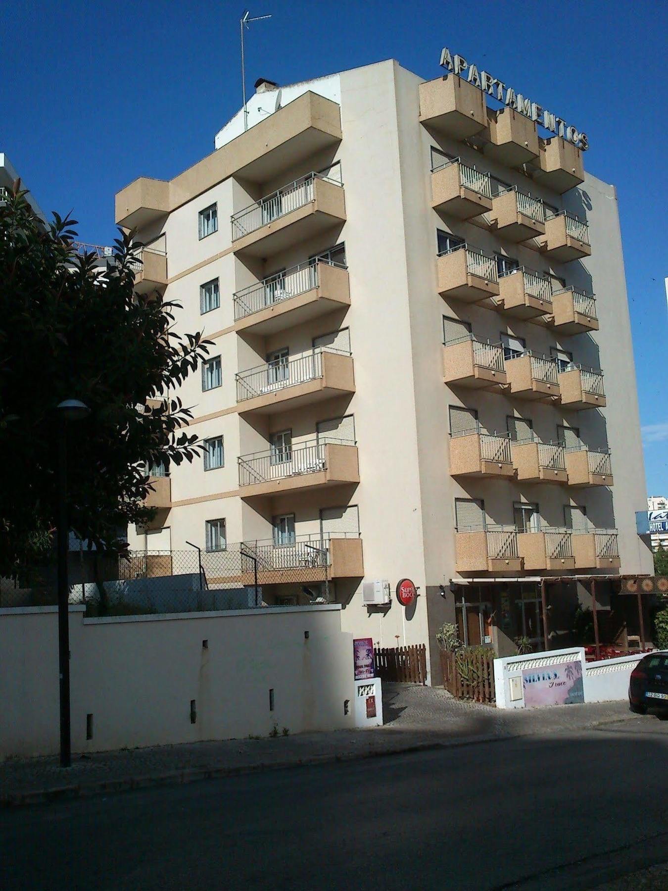 Hotel Apartamento Iate Portimão Exteriör bild
